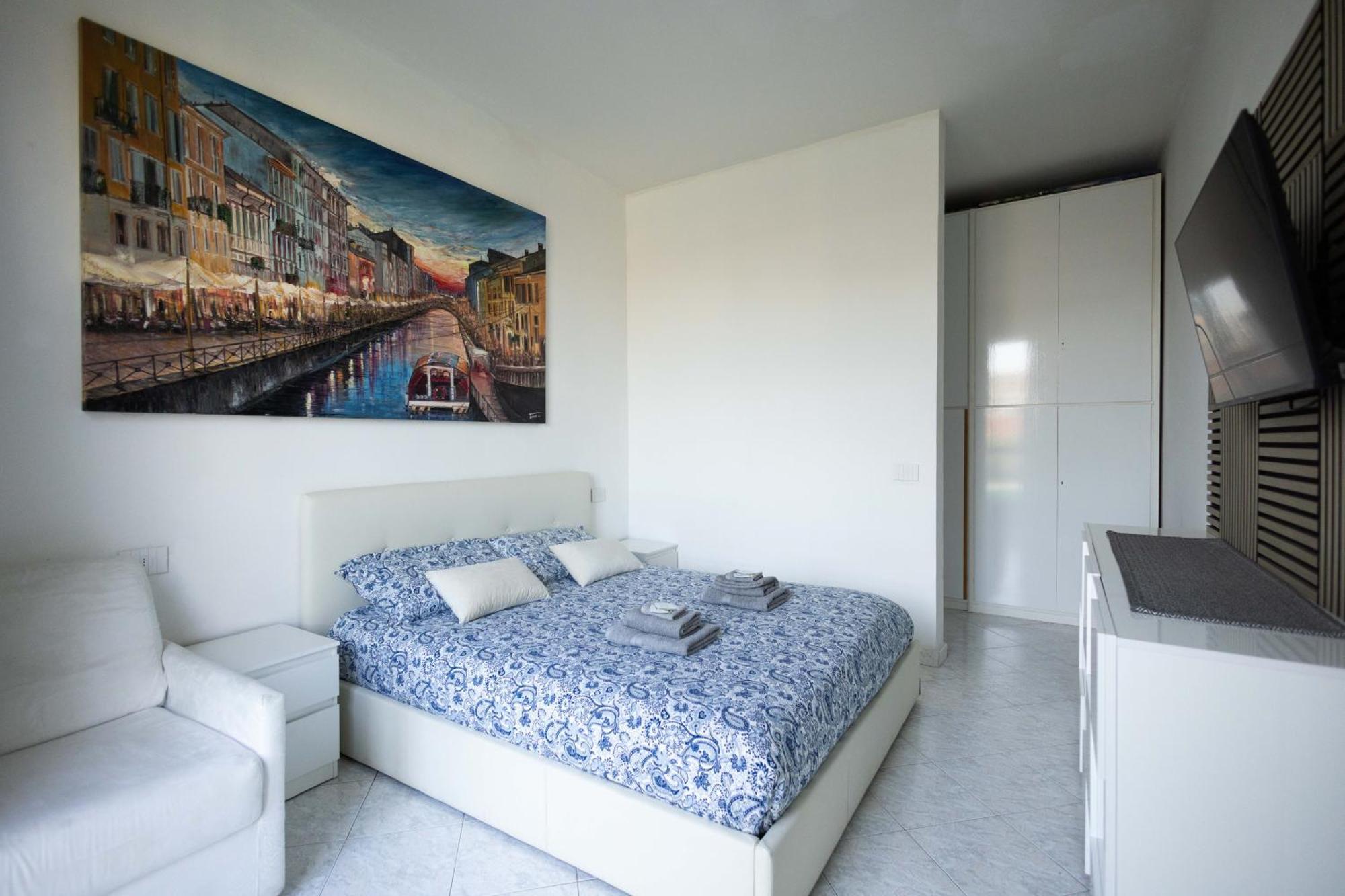 Spazioso Appartamento Con Terrazzo Navigli , Bocconi Милано Екстериор снимка